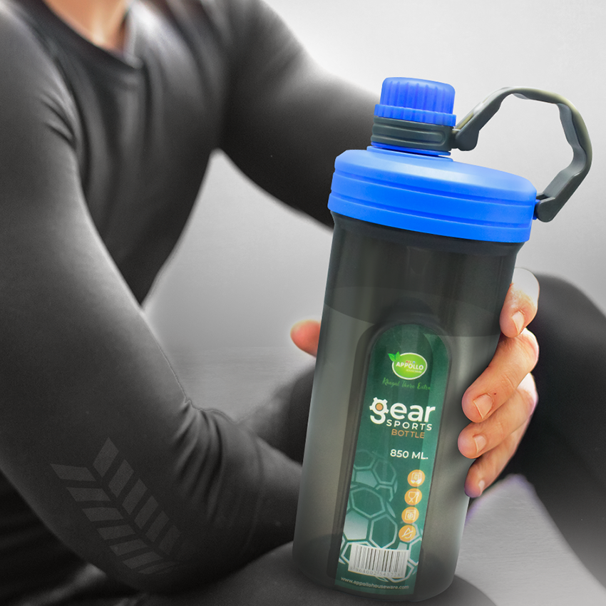 Gear Sports Water Bottle Pack of 2 (850ml & 1Ltr) Lifestyle Image